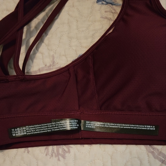 VICTORIA'S SECRET SPORT Strappy Sports Bra - Picture 7 of 7